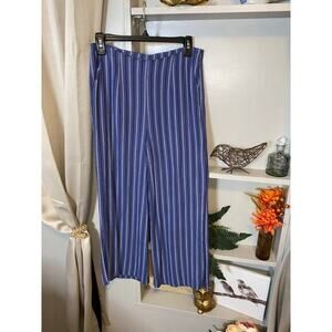 By Together Collection size Medium Side Zip Flowy Blue Striped Crop Pants GUC
